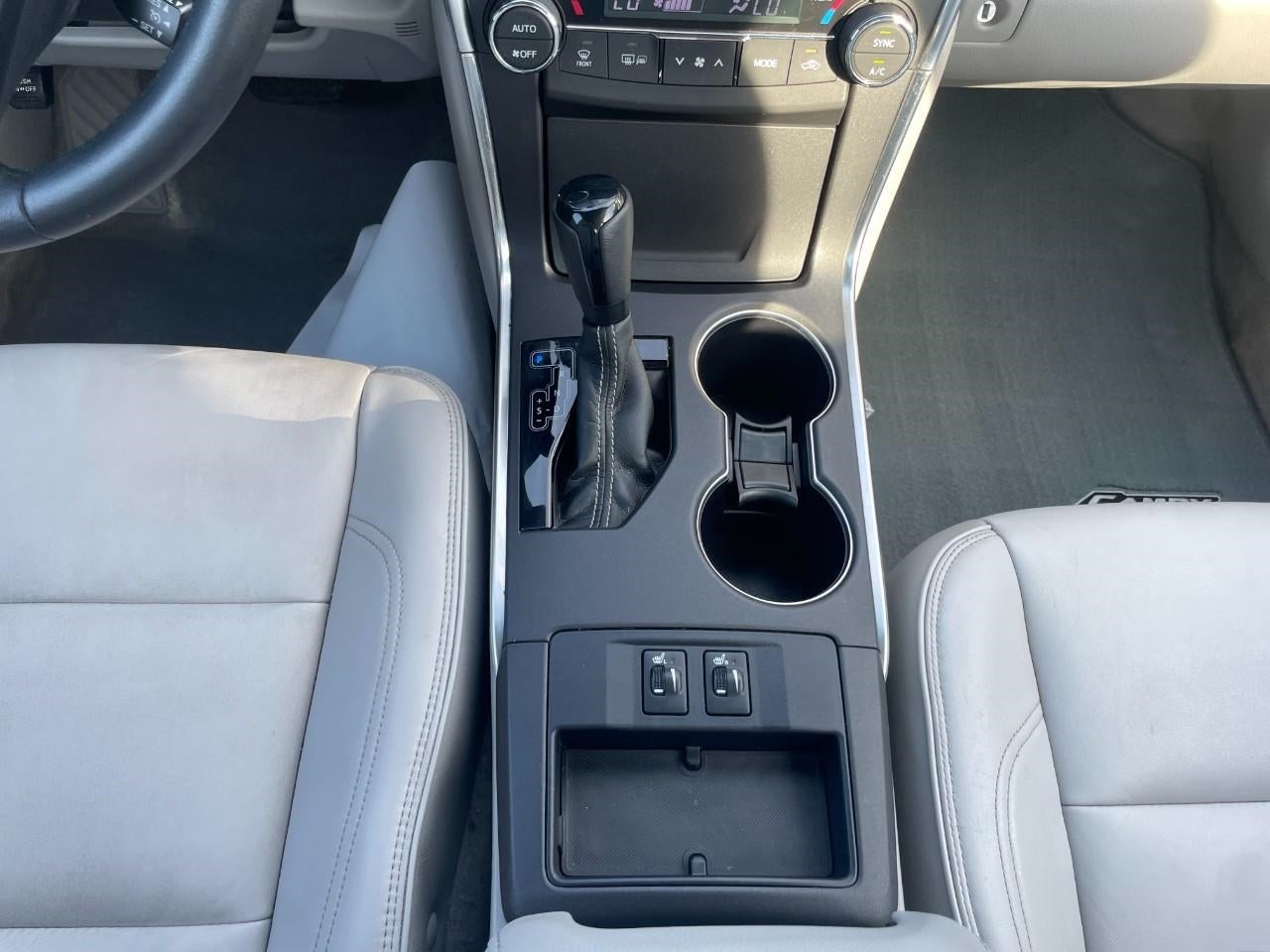 2016 Toyota Camry 4dr Sdn V6 Auto XLE