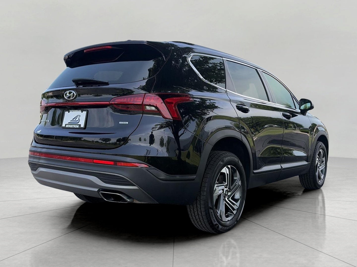 2023 Hyundai Santa Fe SE AWD