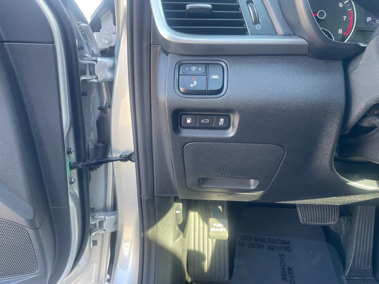 2019 Kia Optima LX Auto