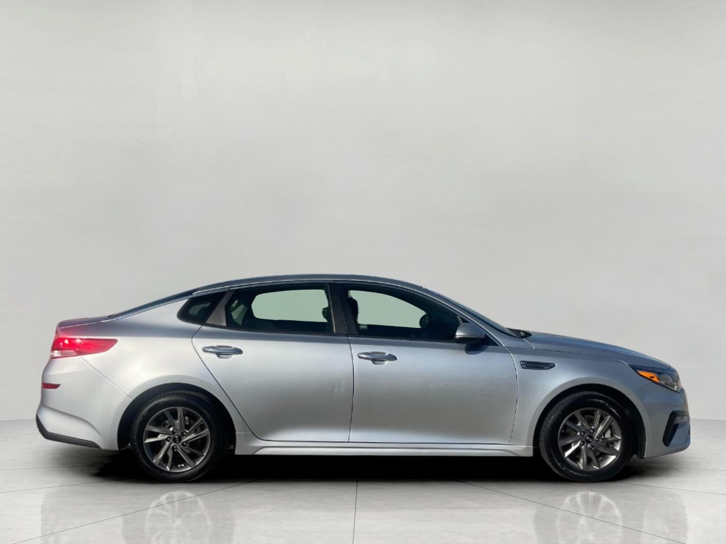 2019 Kia Optima LX Auto