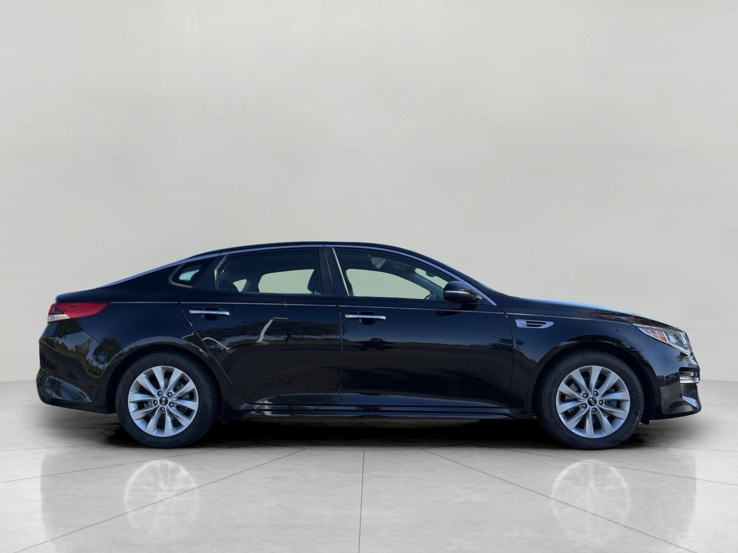 2018 Kia Optima LX Auto