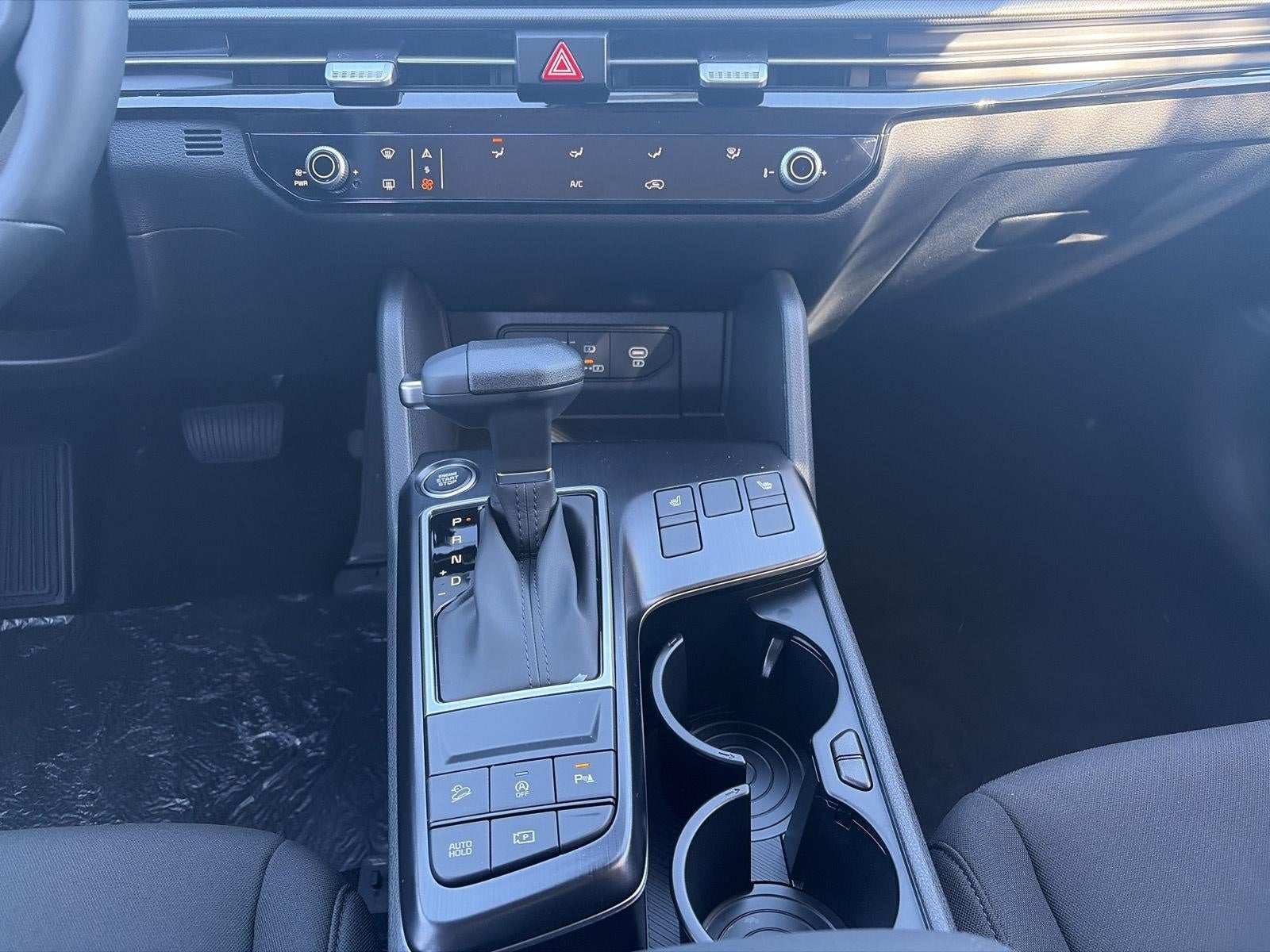 2027 Kia Sportage LX AWD