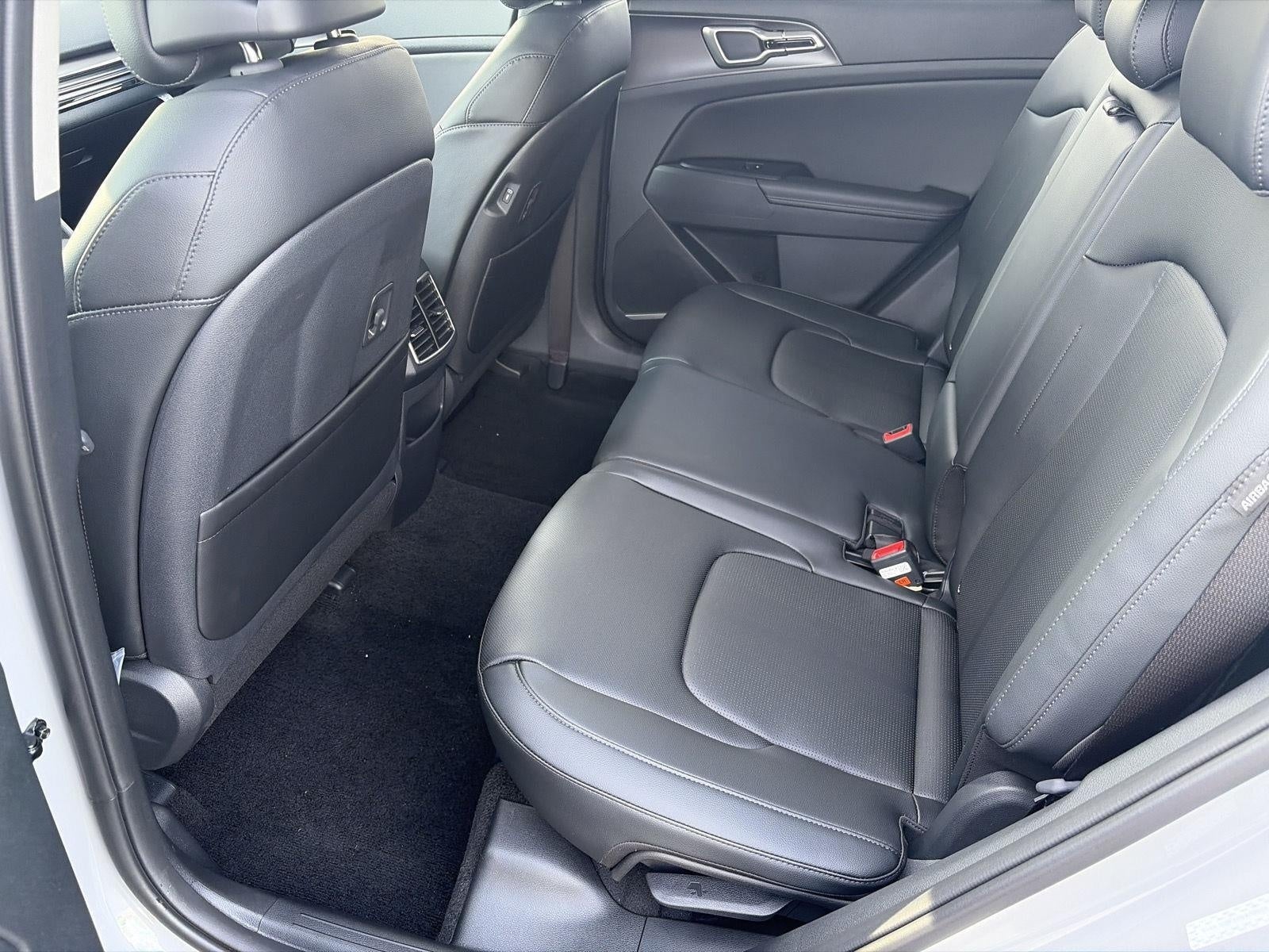 2027 Kia Sportage EX AWD