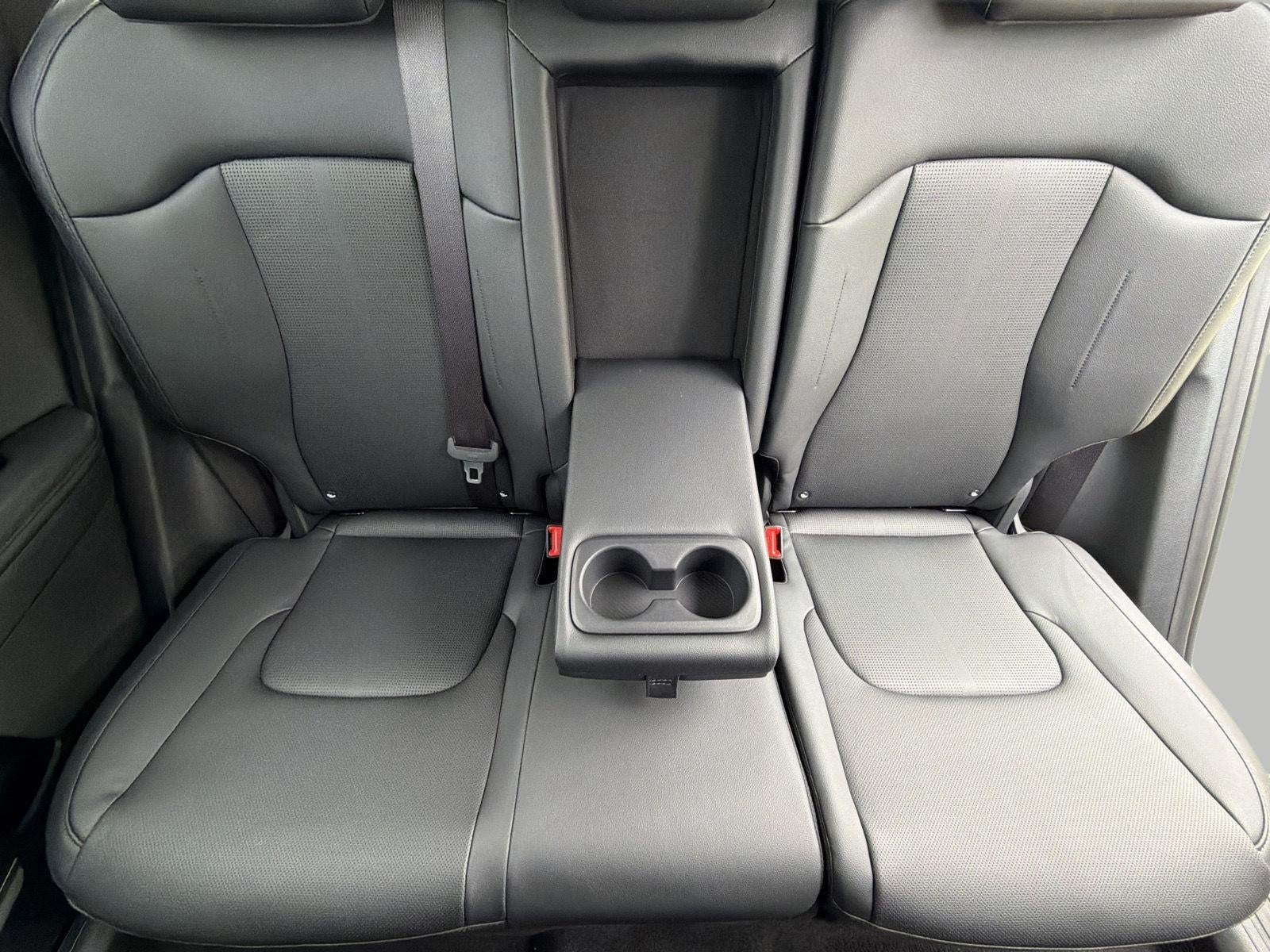 2027 Kia Sportage EX AWD