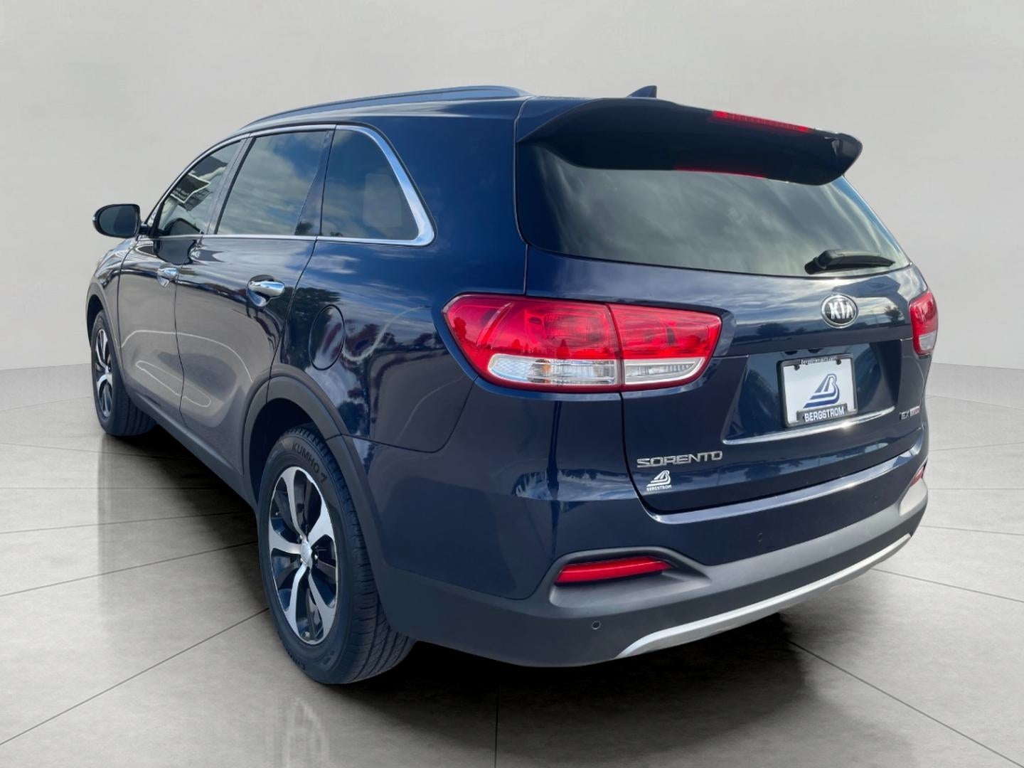 2016 Kia Sorento *HEATED SEATS *SUNROOF