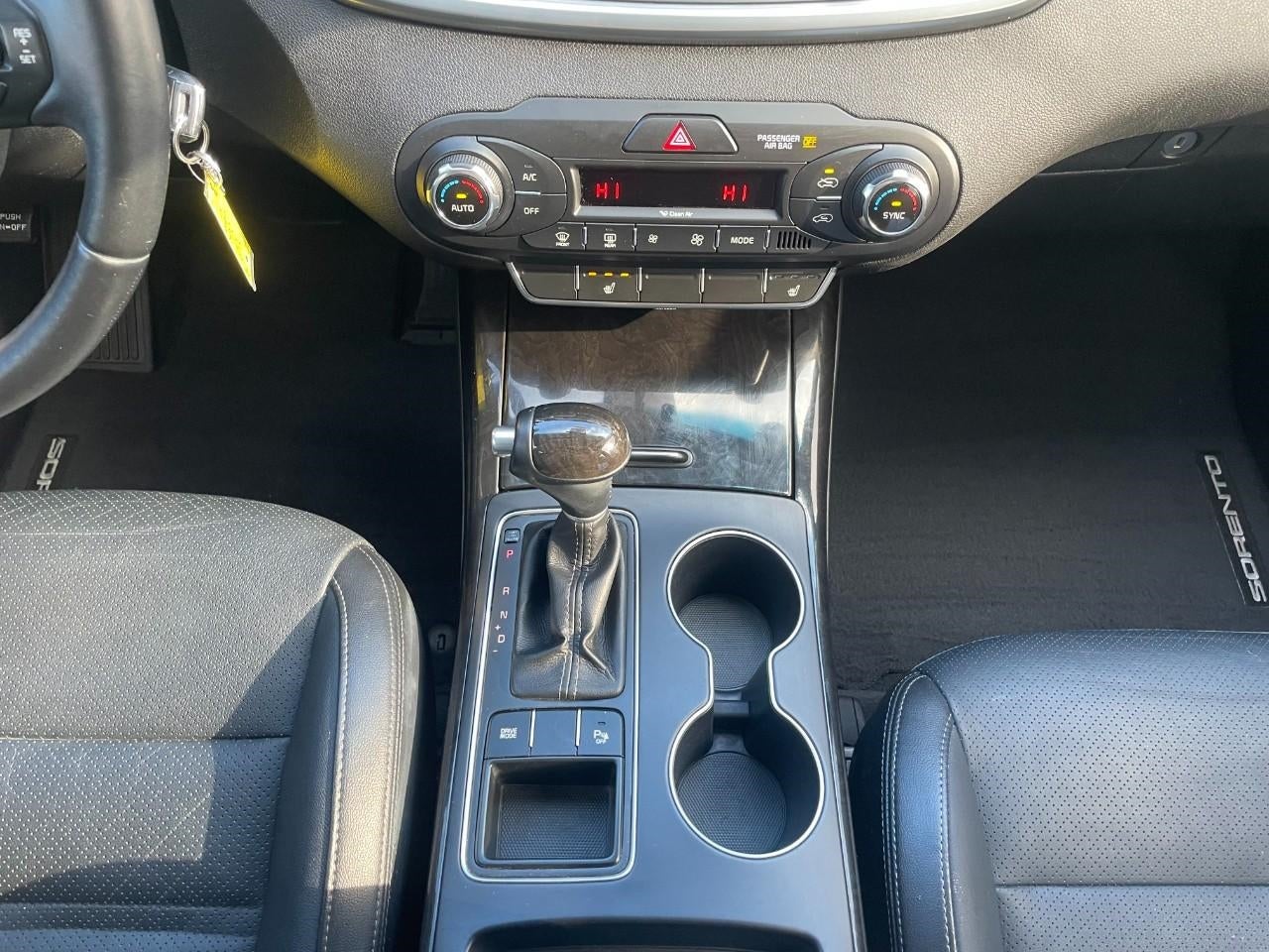 2016 Kia Sorento *HEATED SEATS *SUNROOF