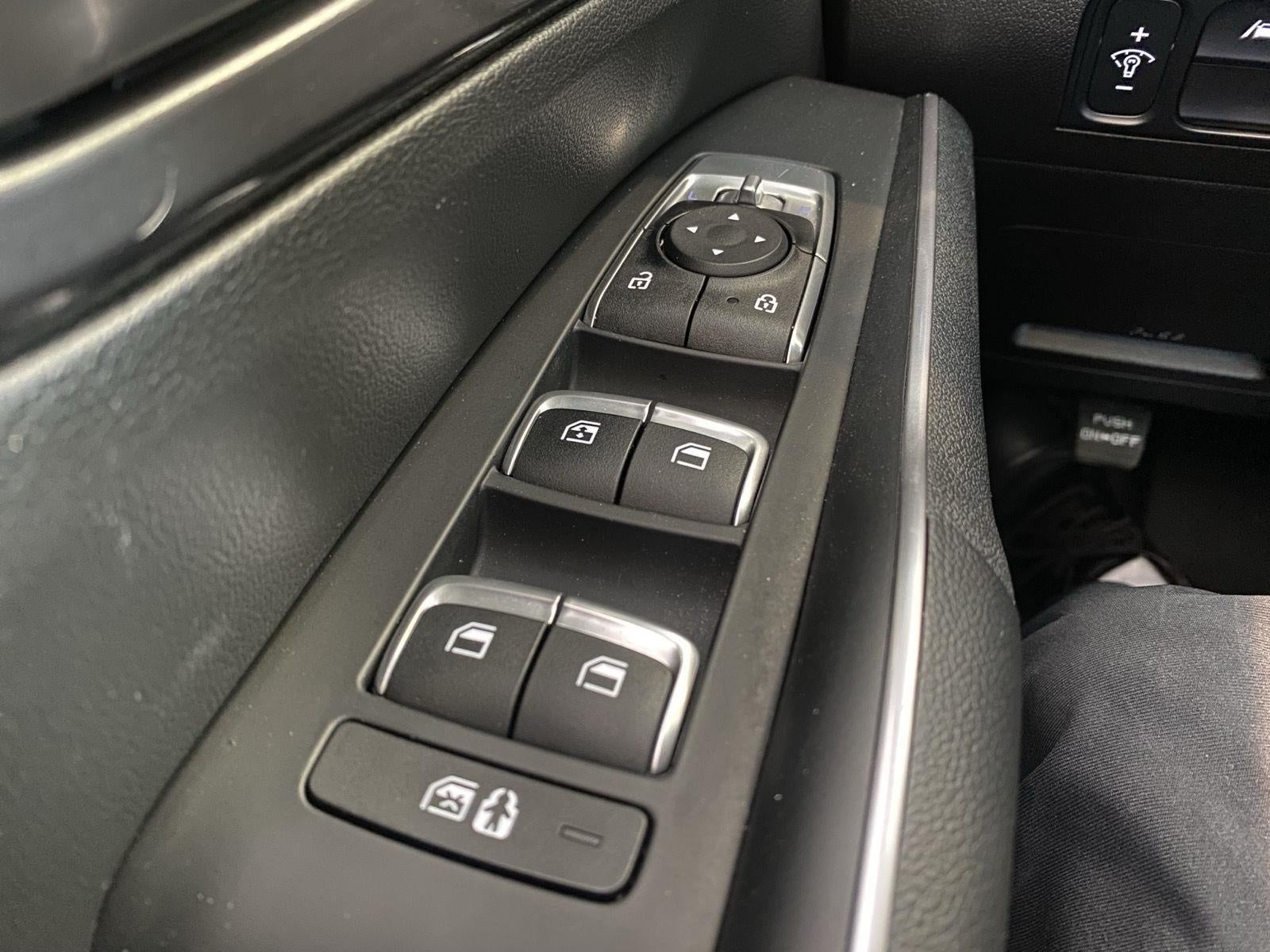 2023 Kia Sorento LX AWD