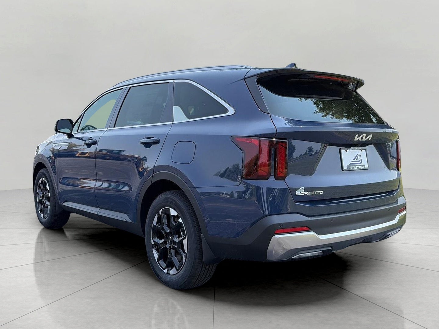 2026 Kia Sorento S FWD