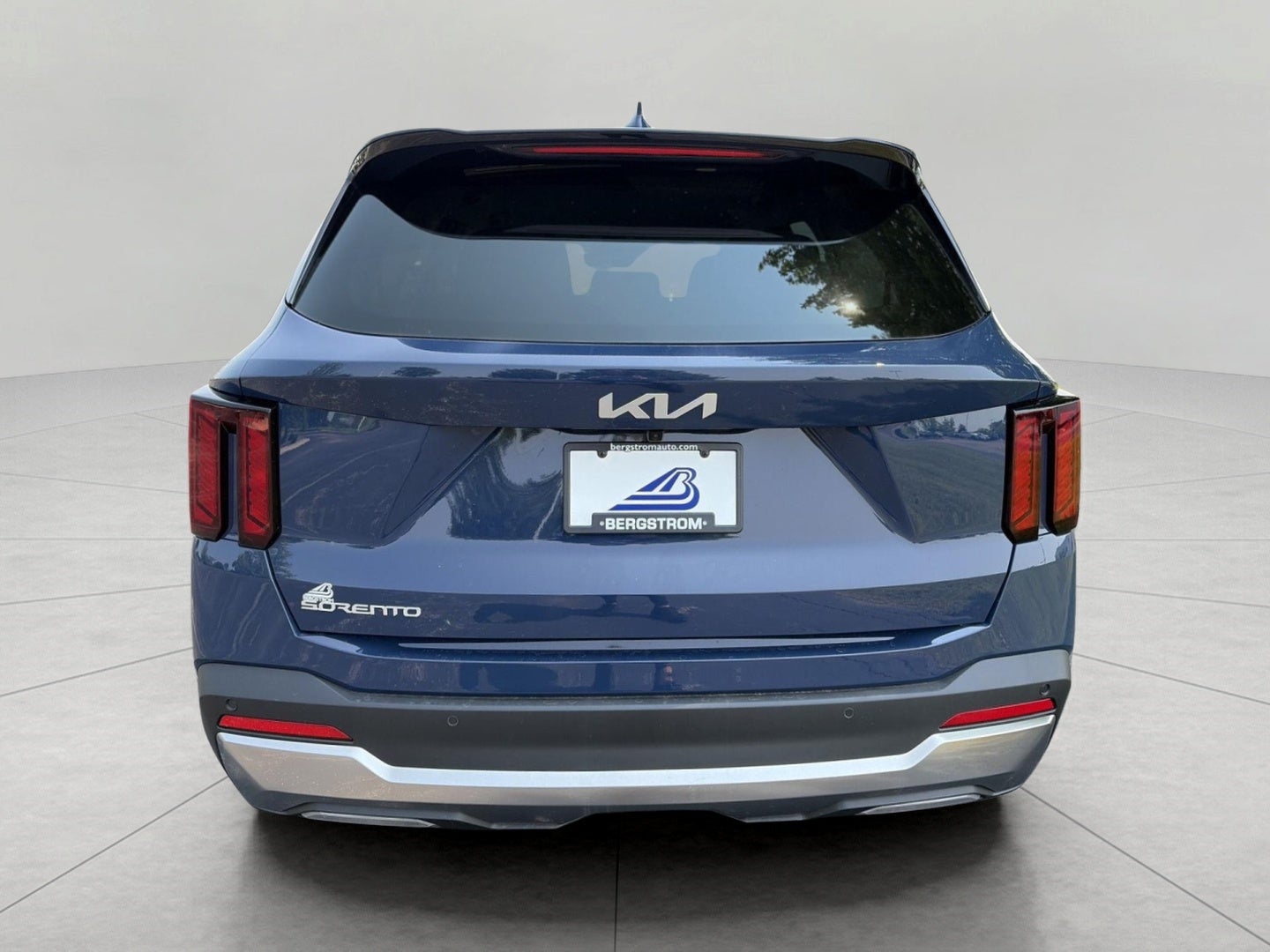 2026 Kia Sorento S FWD