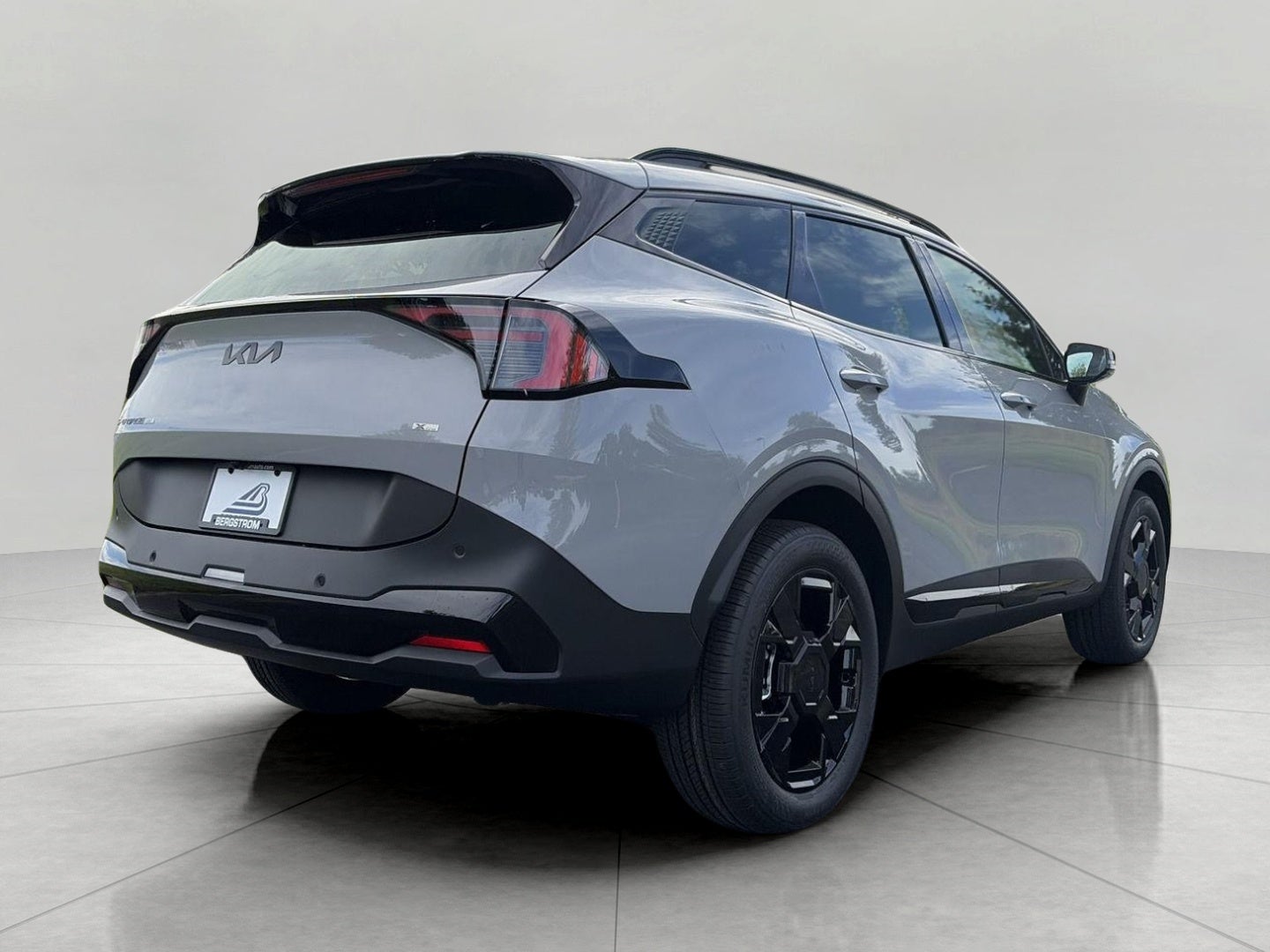 2027 Kia Sportage Hybrid EX AWD