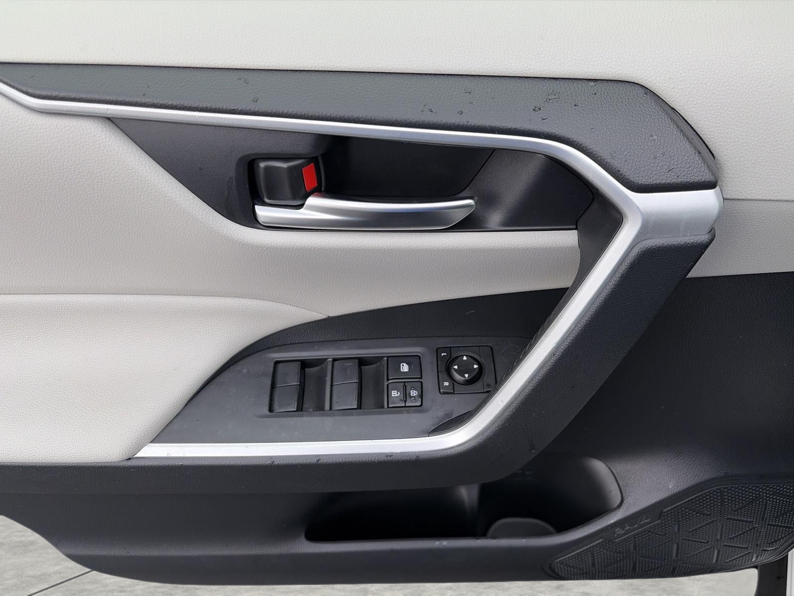 2019 Toyota RAV4 XLE AWD