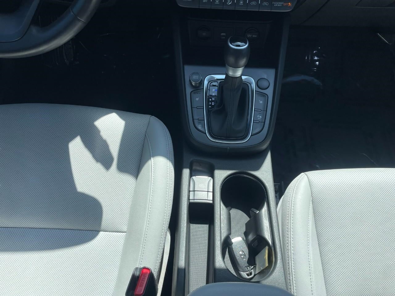 2022 Hyundai Kona Limited DCT FWD