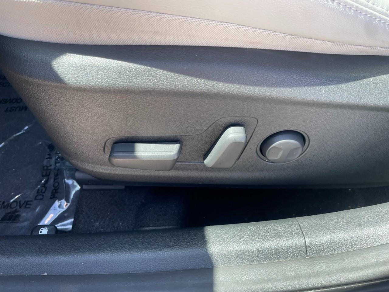 2022 Hyundai Kona Limited DCT FWD
