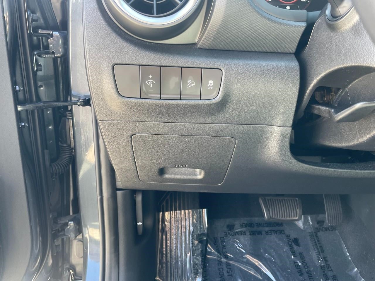 2022 Hyundai Kona Limited DCT FWD