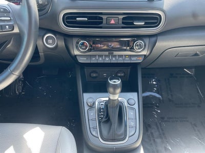 2022 Hyundai Kona Limited DCT FWD