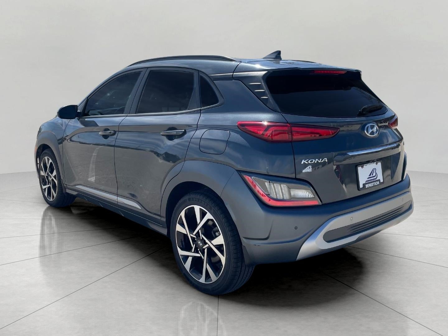 2022 Hyundai Kona Limited DCT FWD