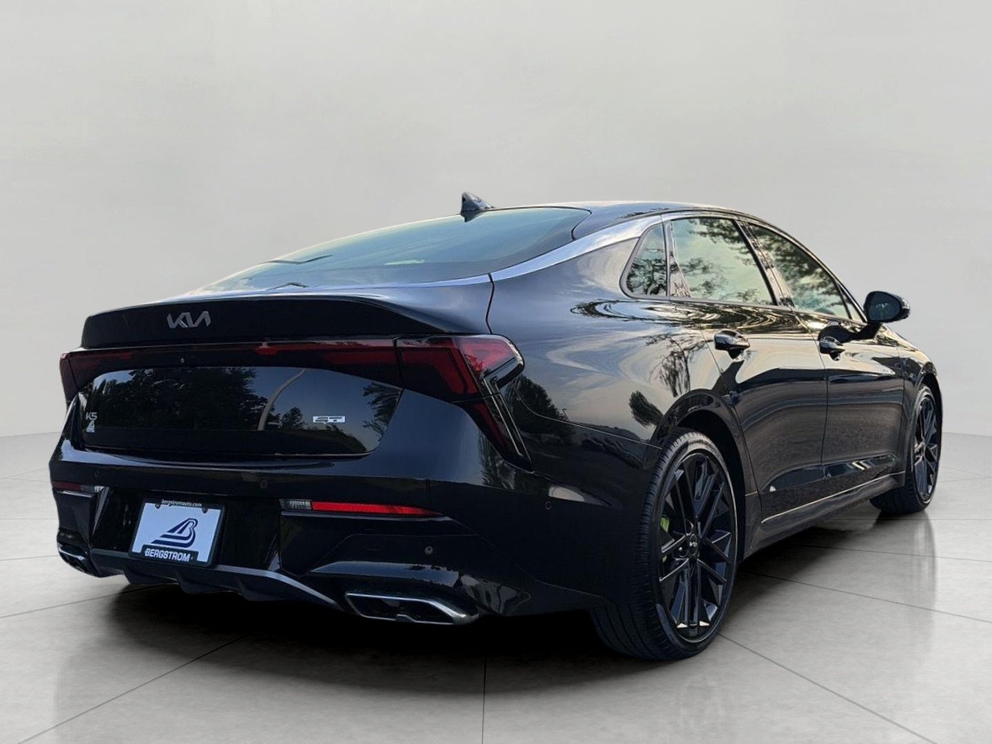 2025 Kia K5 GT DCT FWD