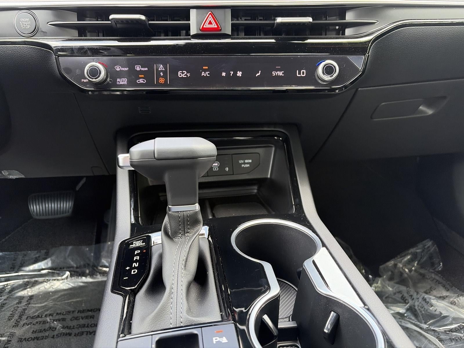 2026 Kia K5 GT-Line - Photo 16