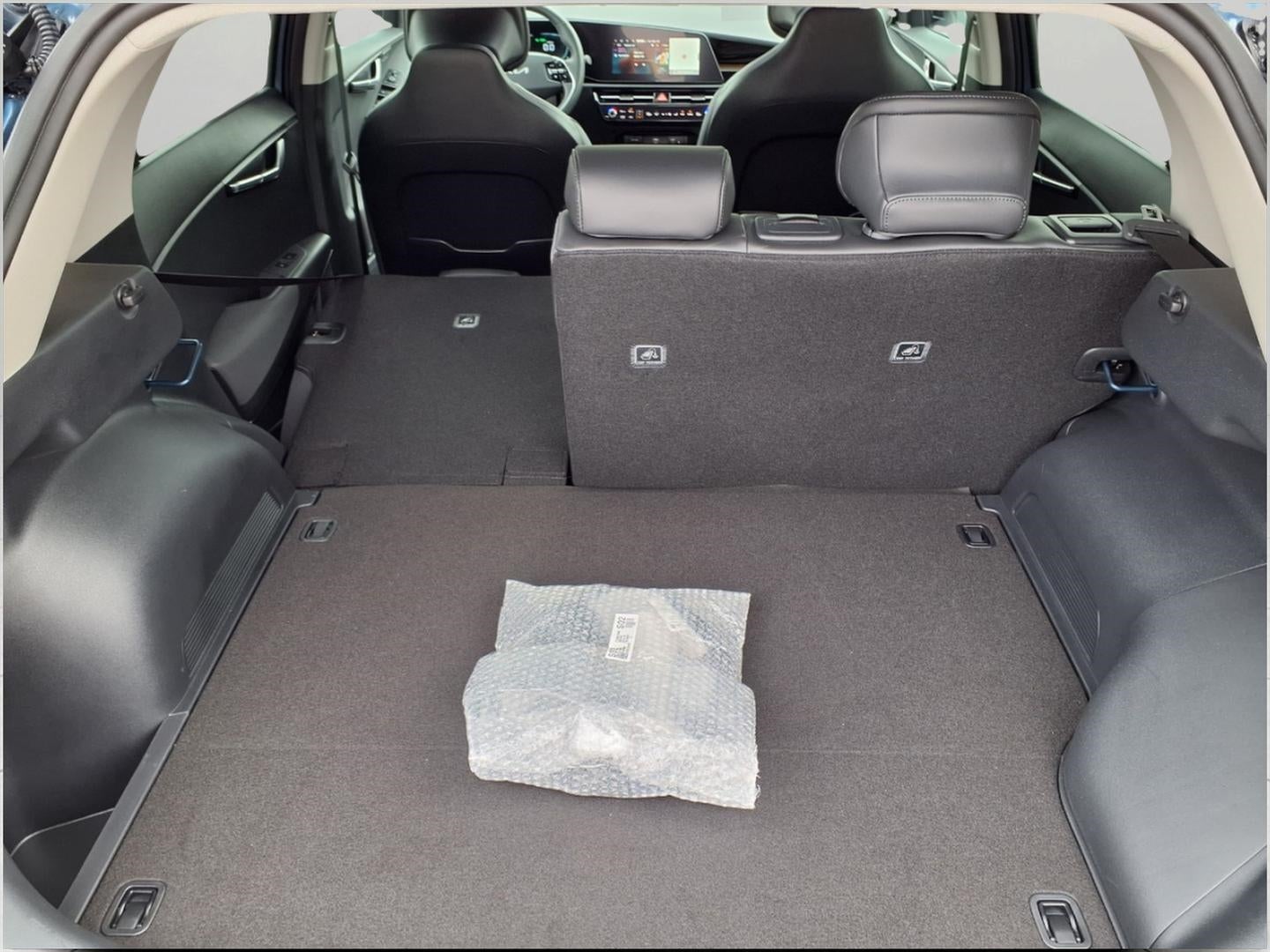 2025 Kia Niro Plug-In Hybrid SX Touring FWD