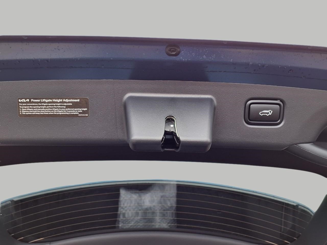 2025 Kia Niro Plug-In Hybrid SX Touring FWD