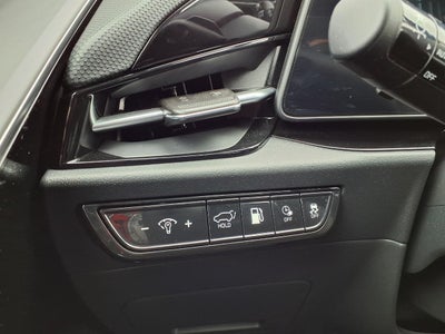 2025 Kia Niro Plug-In Hybrid SX Touring FWD