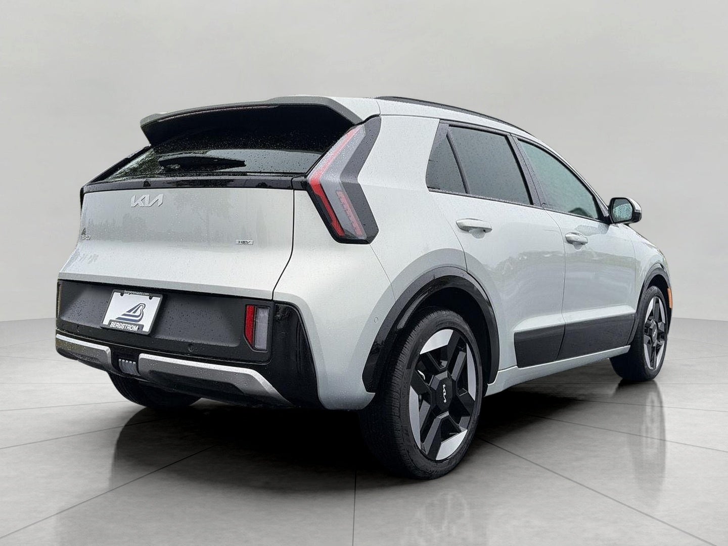 2027 Kia Niro SX Touring FWD
