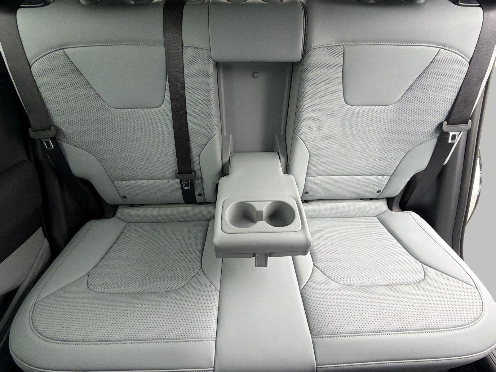 2027 Kia Niro SX Touring FWD