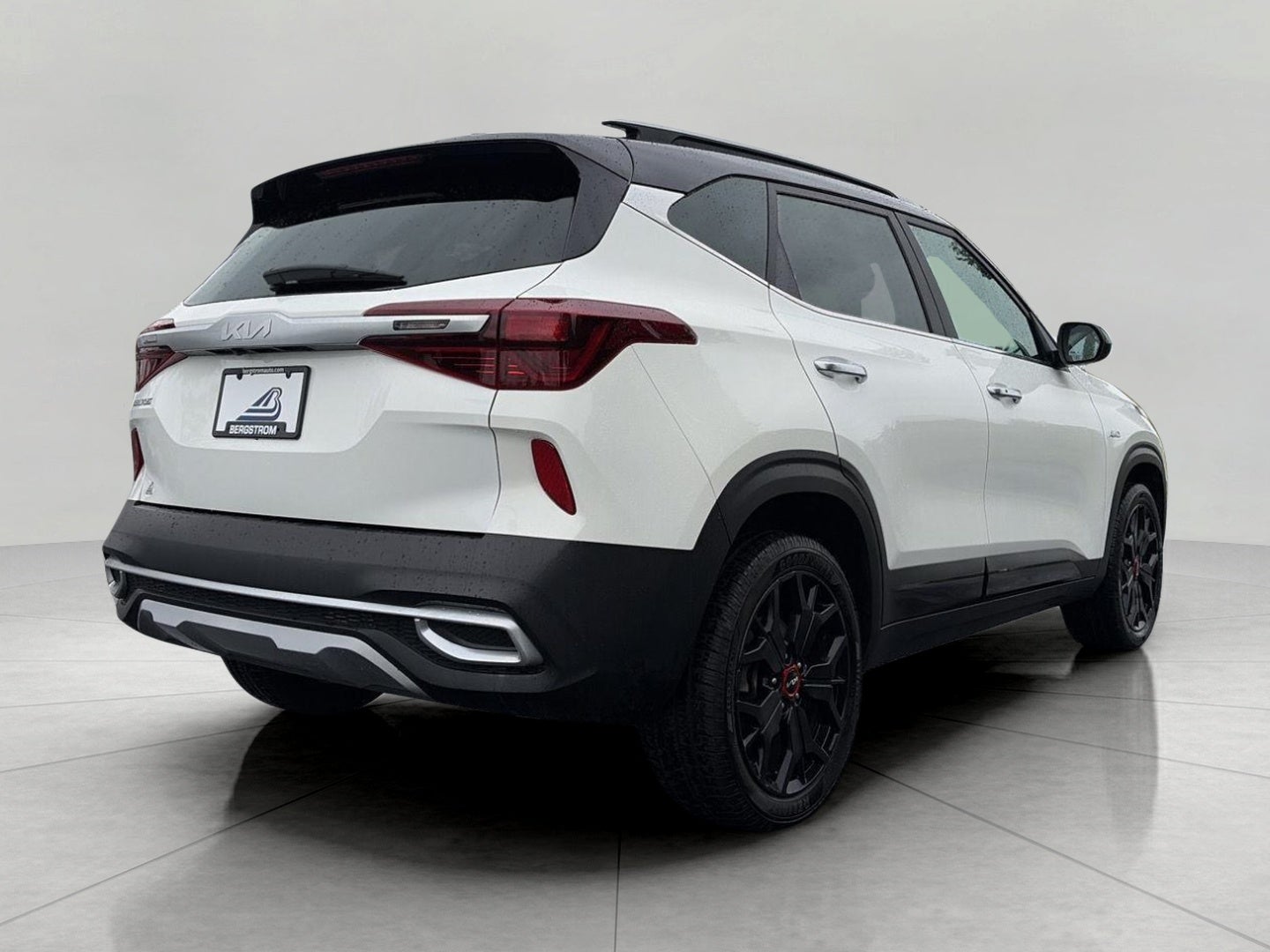 2022 Kia Seltos SX DCT AWD