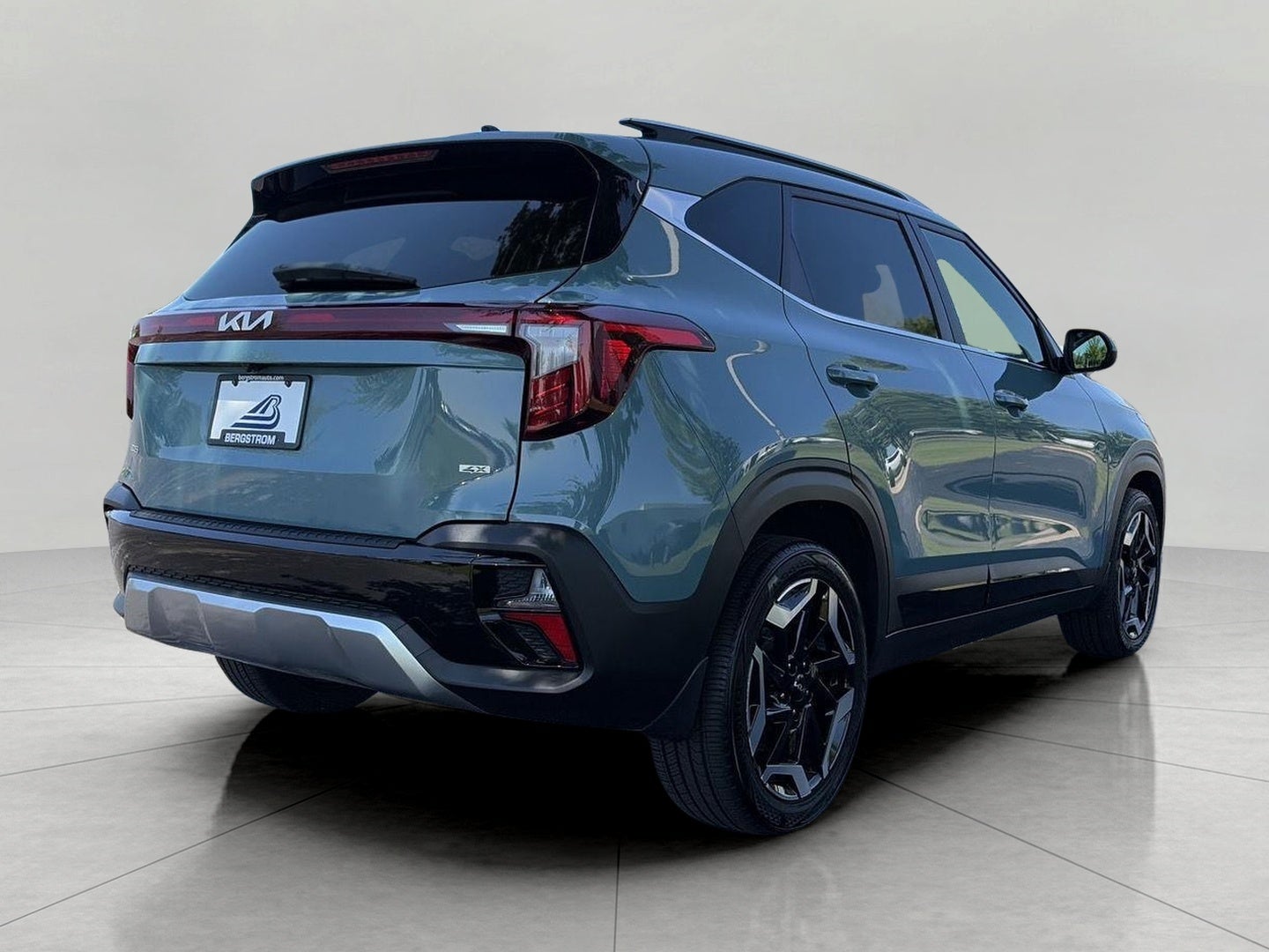 2025 Kia Seltos SX DCT AWD