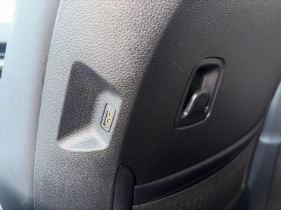 2023 Kia Carnival LX FWD