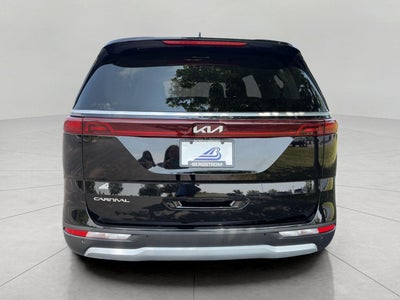 2023 Kia Carnival LX FWD