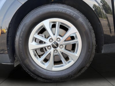 2023 Kia Carnival LX FWD