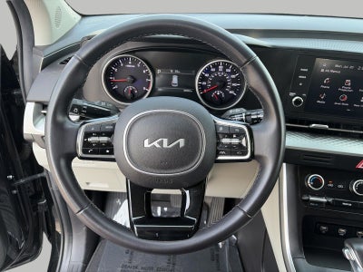 2023 Kia Carnival LX FWD