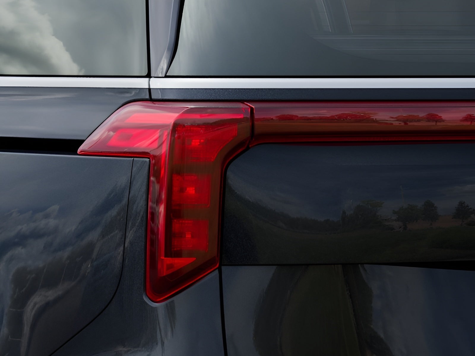 2027 Kia Carnival LX FWD