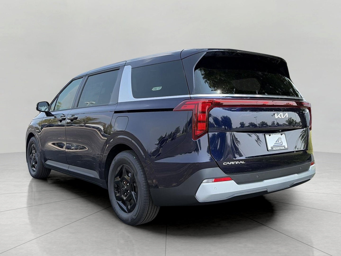 2026 Kia Carnival LX FWD