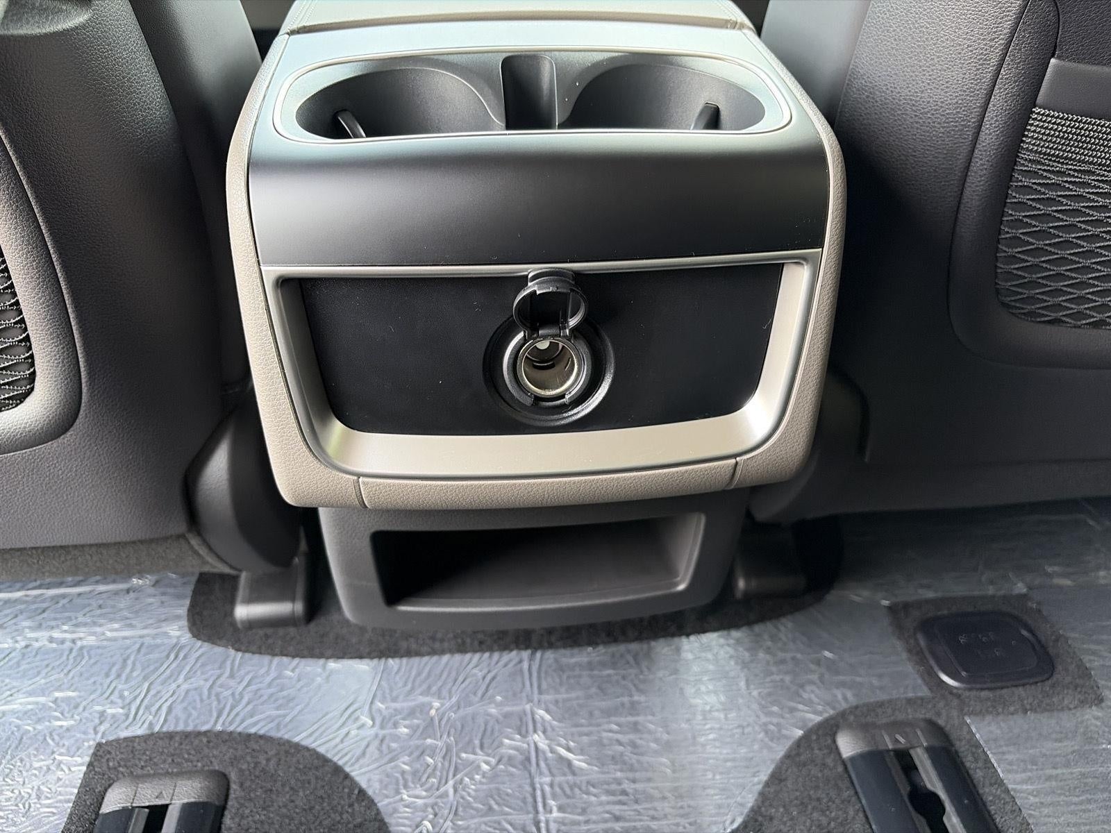 2026 Kia Carnival LX FWD