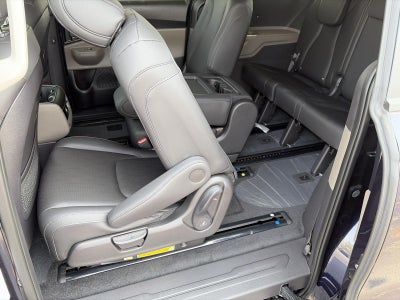 2026 Kia Carnival LX FWD