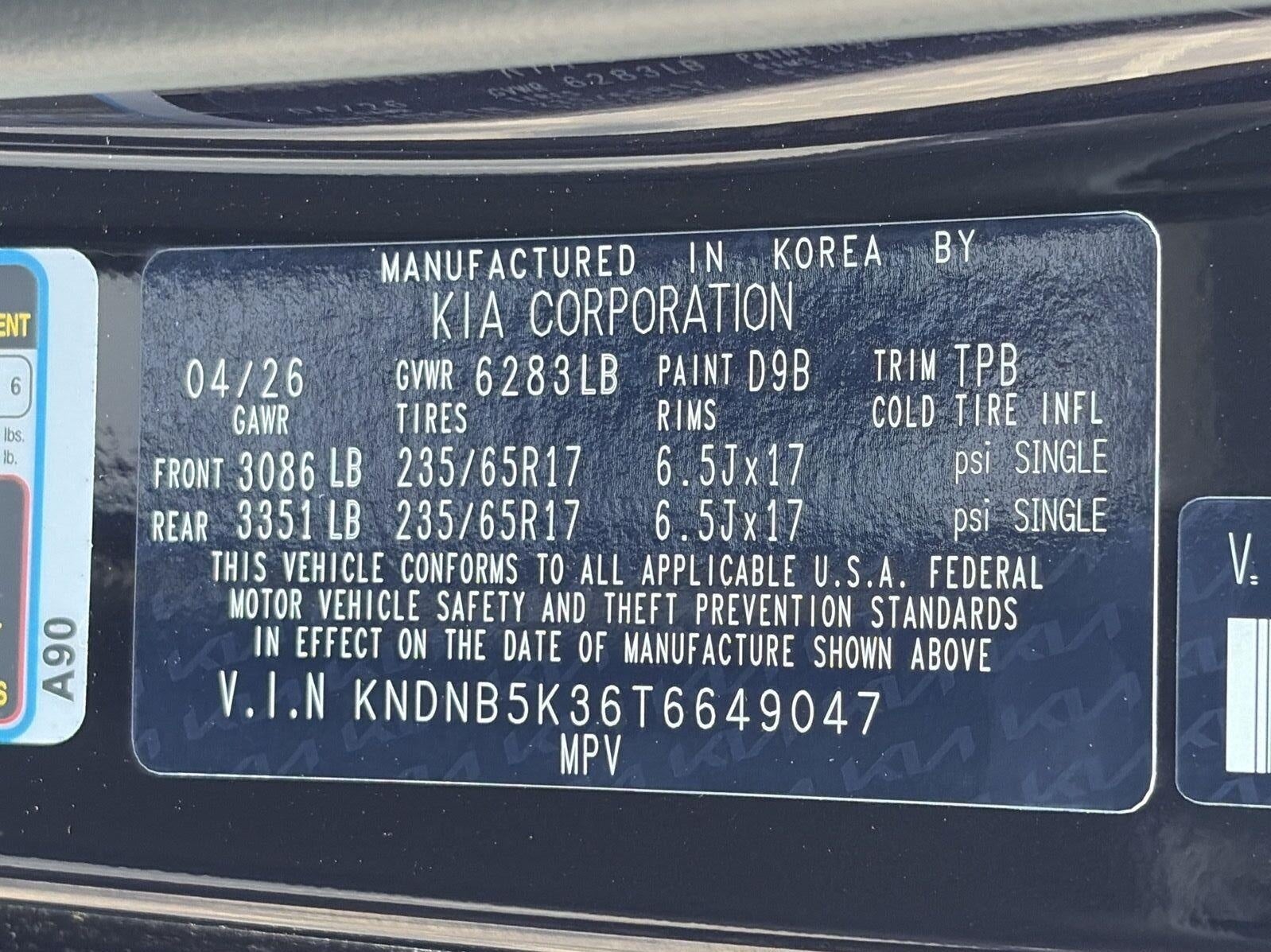2026 Kia Carnival LX FWD