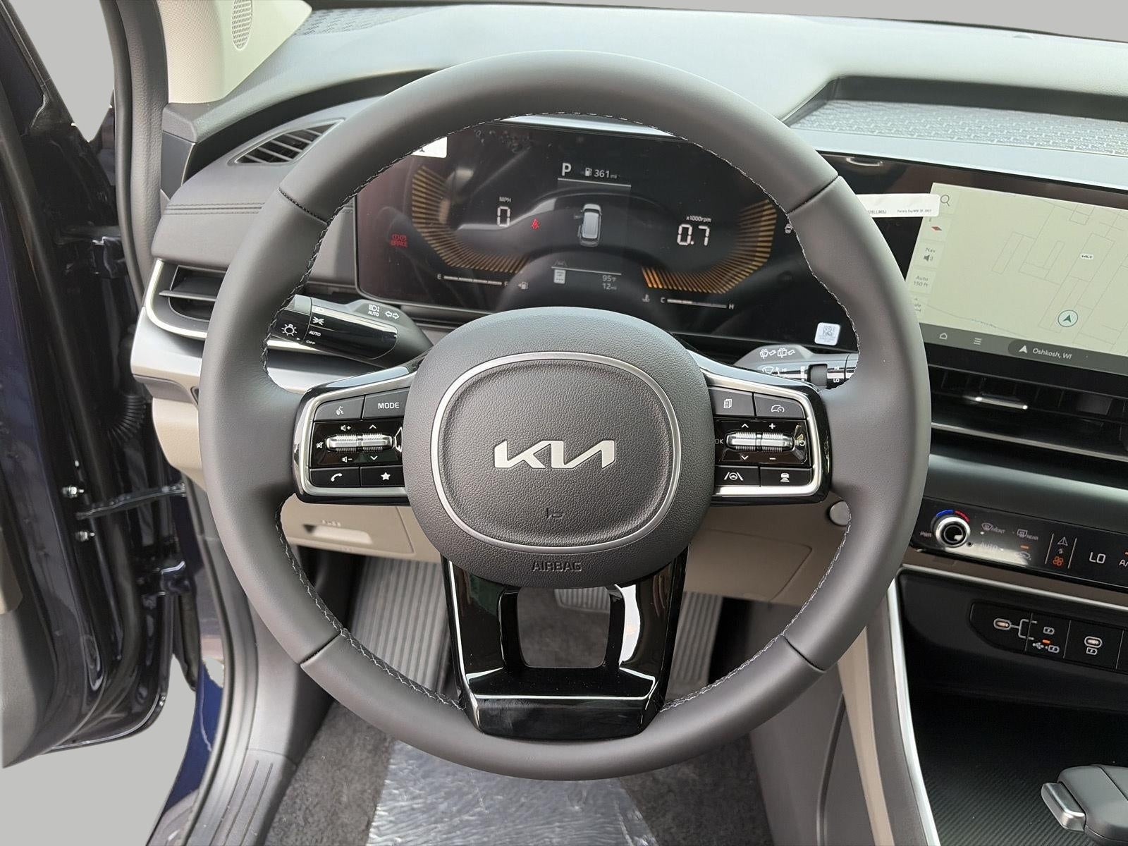 2026 Kia Carnival LX FWD