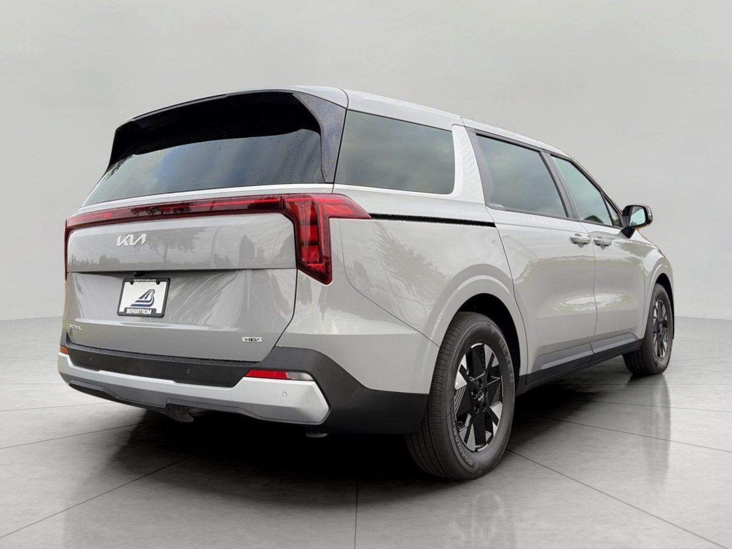 2027 Kia Carnival Hybrid LXS FWD