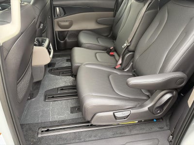 2027 Kia Carnival Hybrid LXS FWD