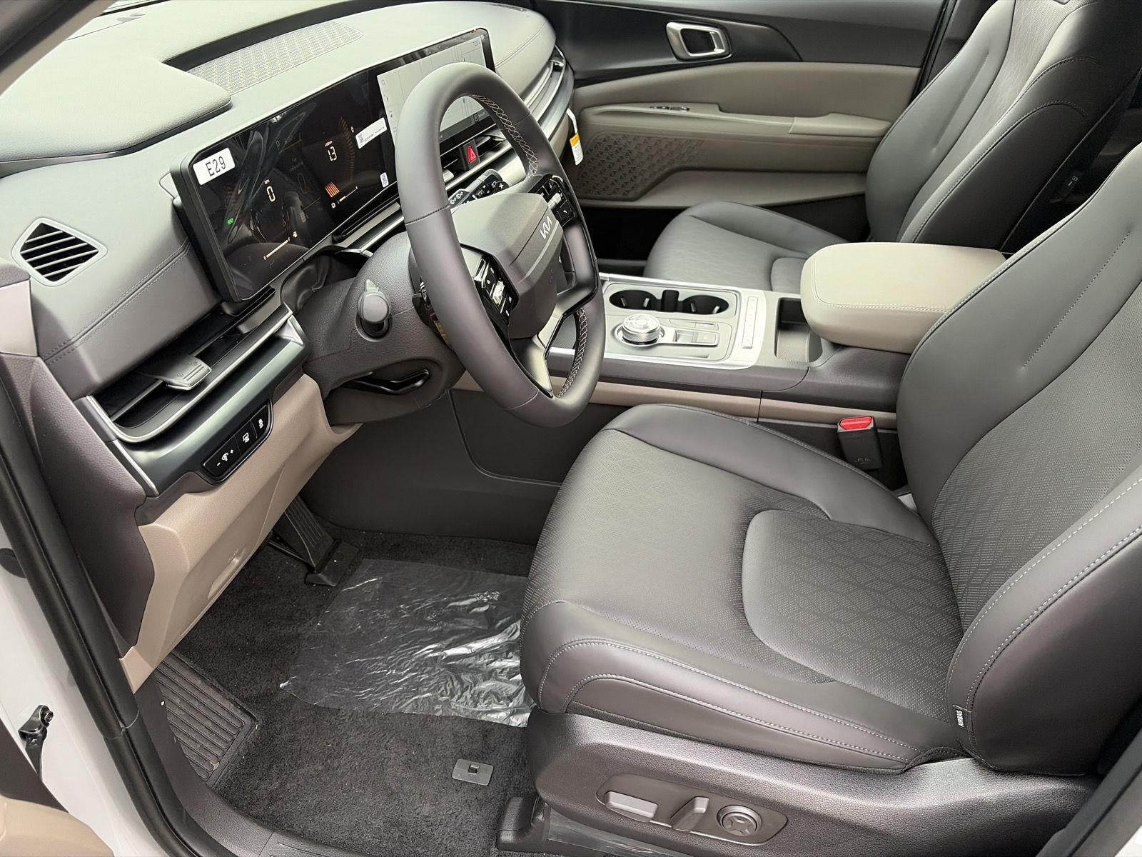 2027 Kia Carnival Hybrid LXS FWD