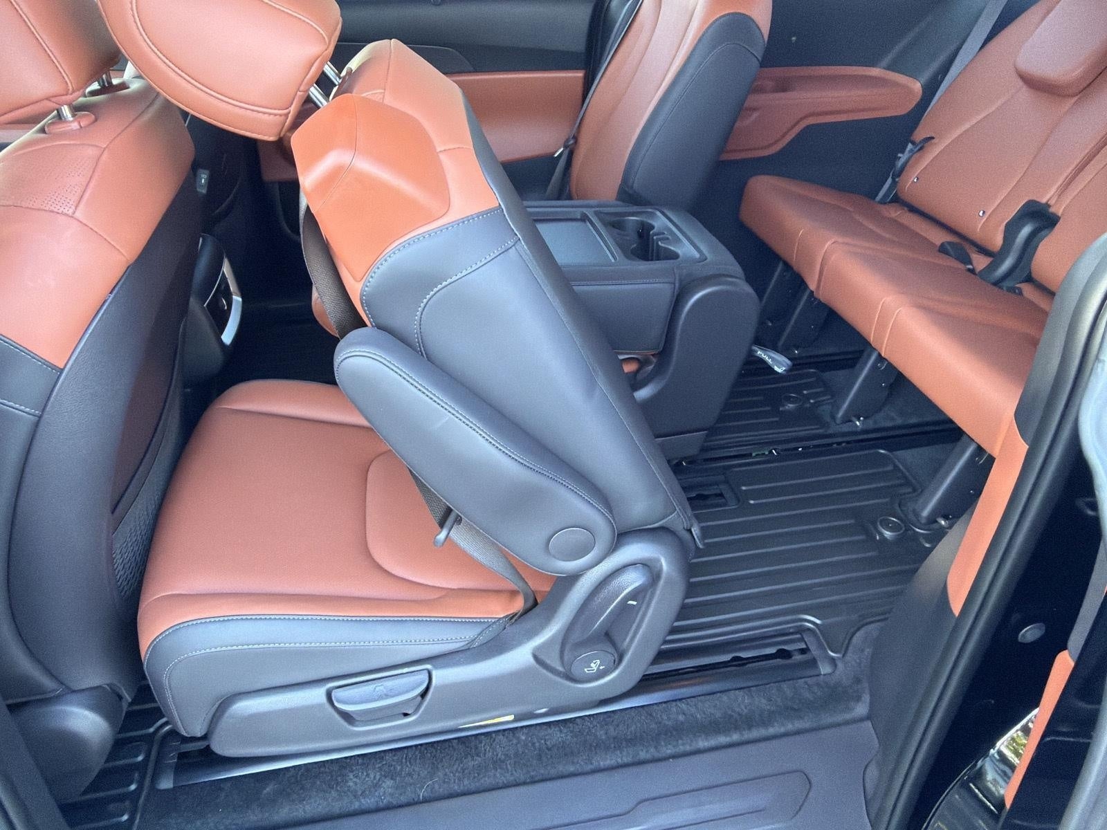 2025 Kia Carnival EX FWD