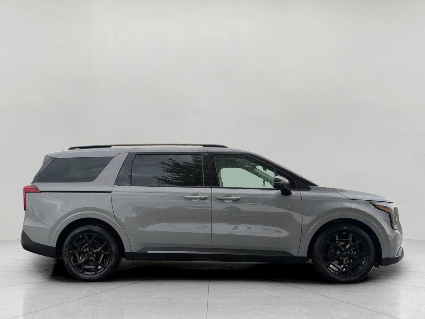 2027 Kia Carnival SX FWD