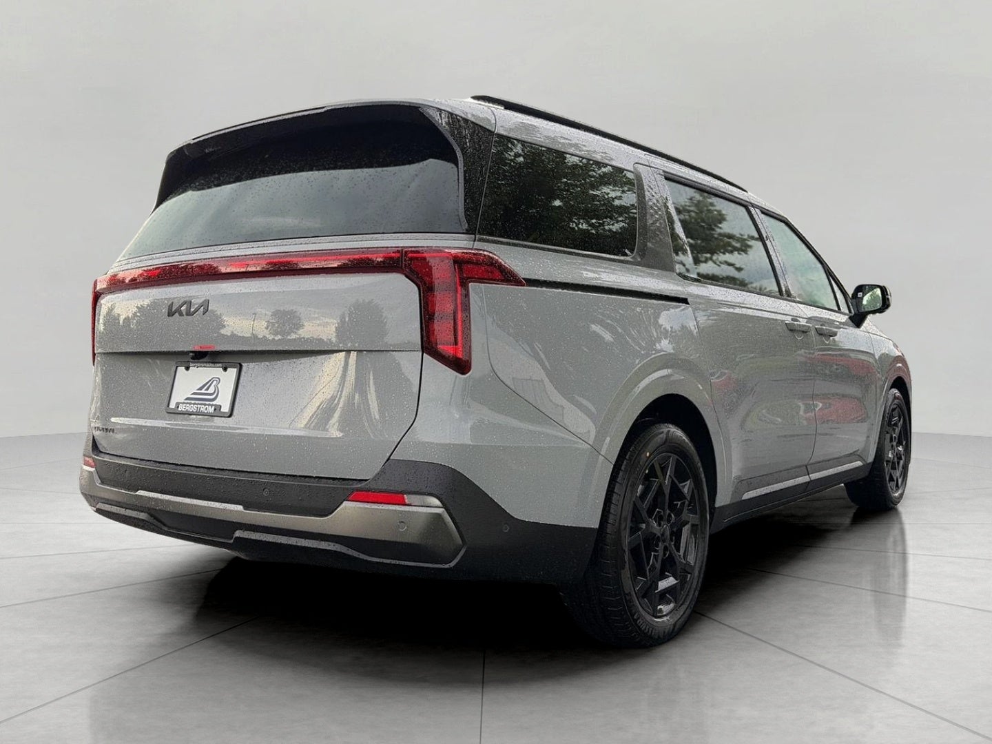 2027 Kia Carnival SX FWD