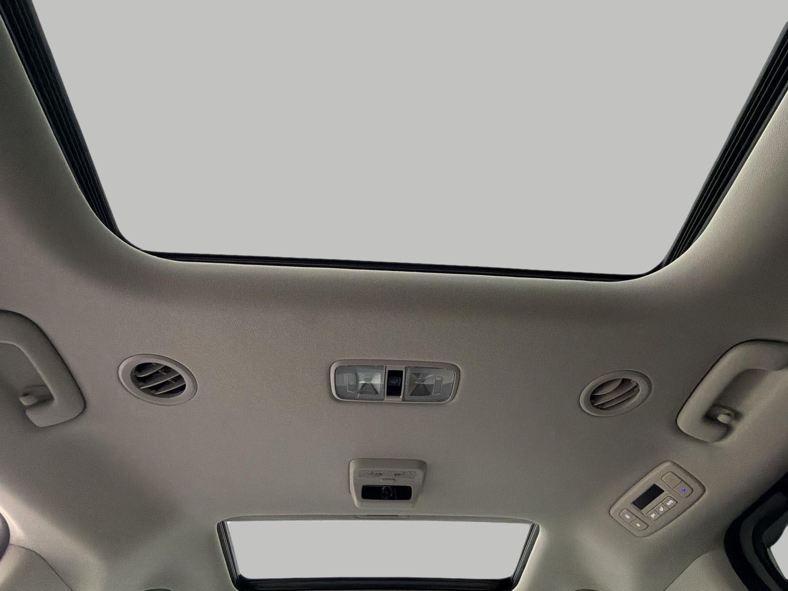 2027 Kia Carnival SX FWD