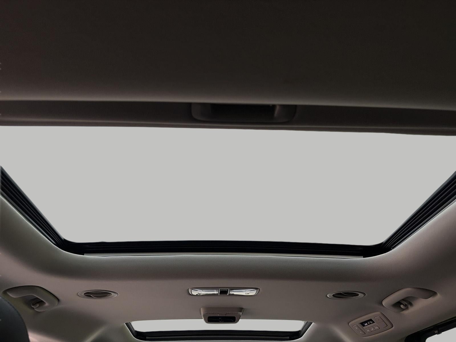 2025 Kia Carnival Hybrid SX FWD