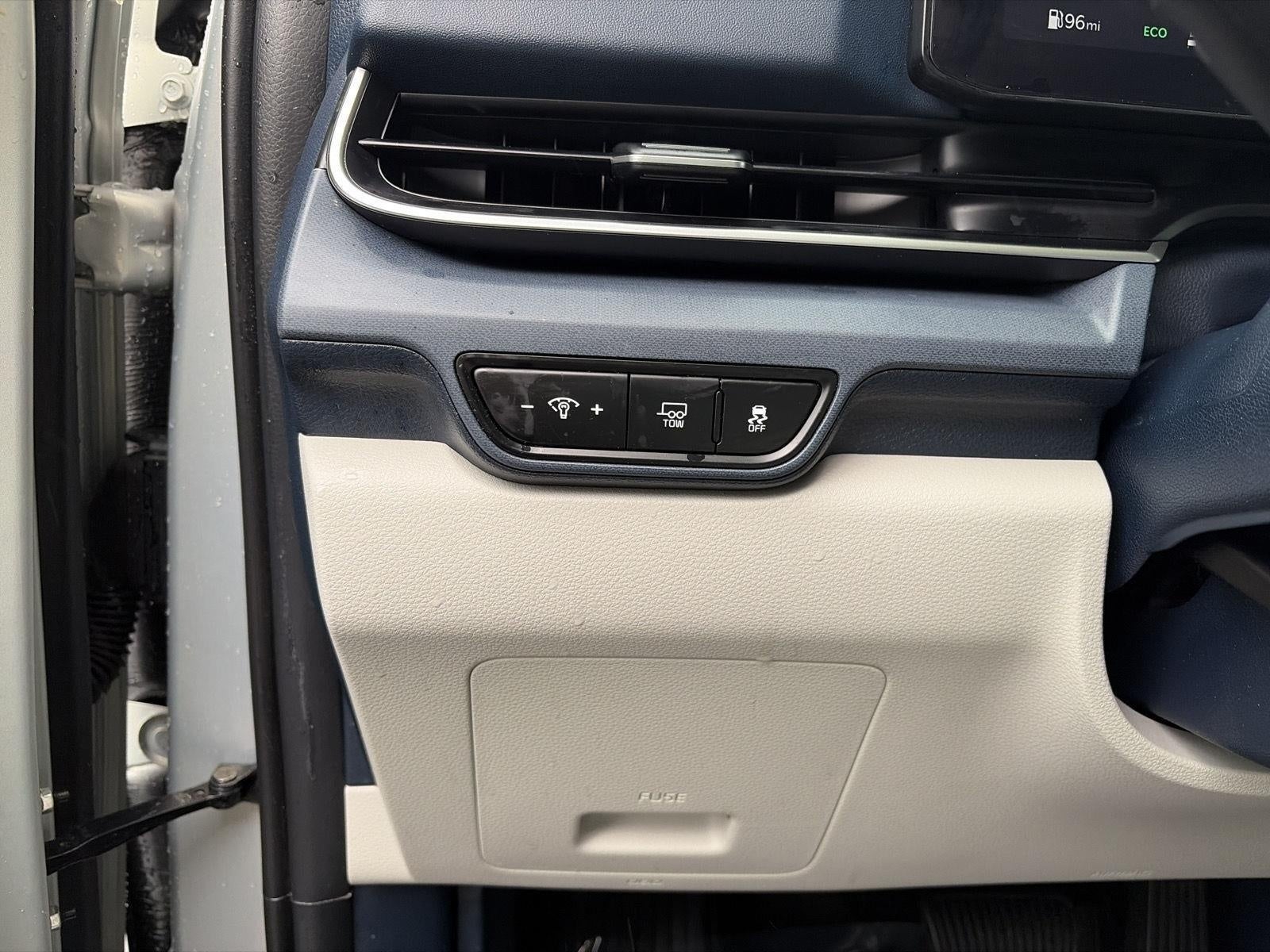 2025 Kia Carnival Hybrid SX FWD