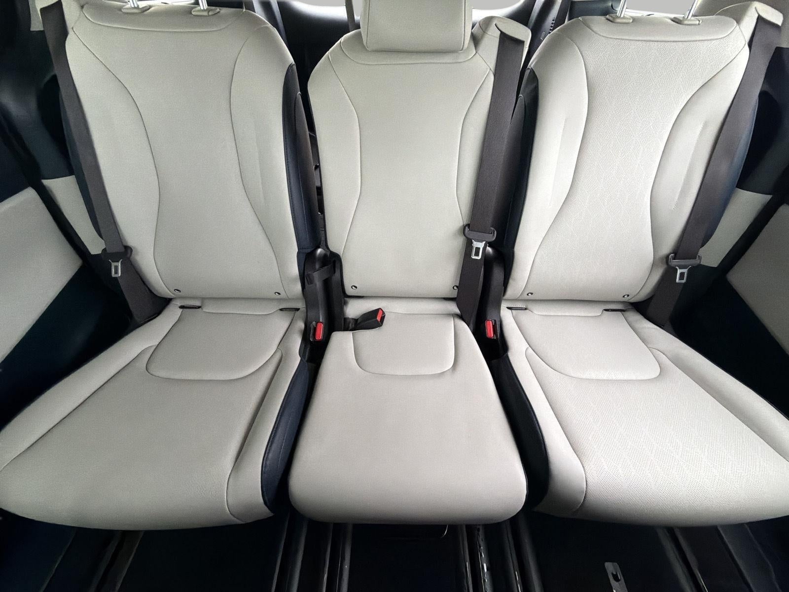 2025 Kia Carnival Hybrid SX FWD