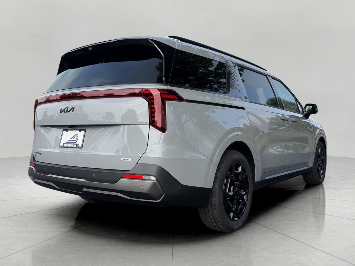 2027 Kia Carnival Hybrid SX FWD
